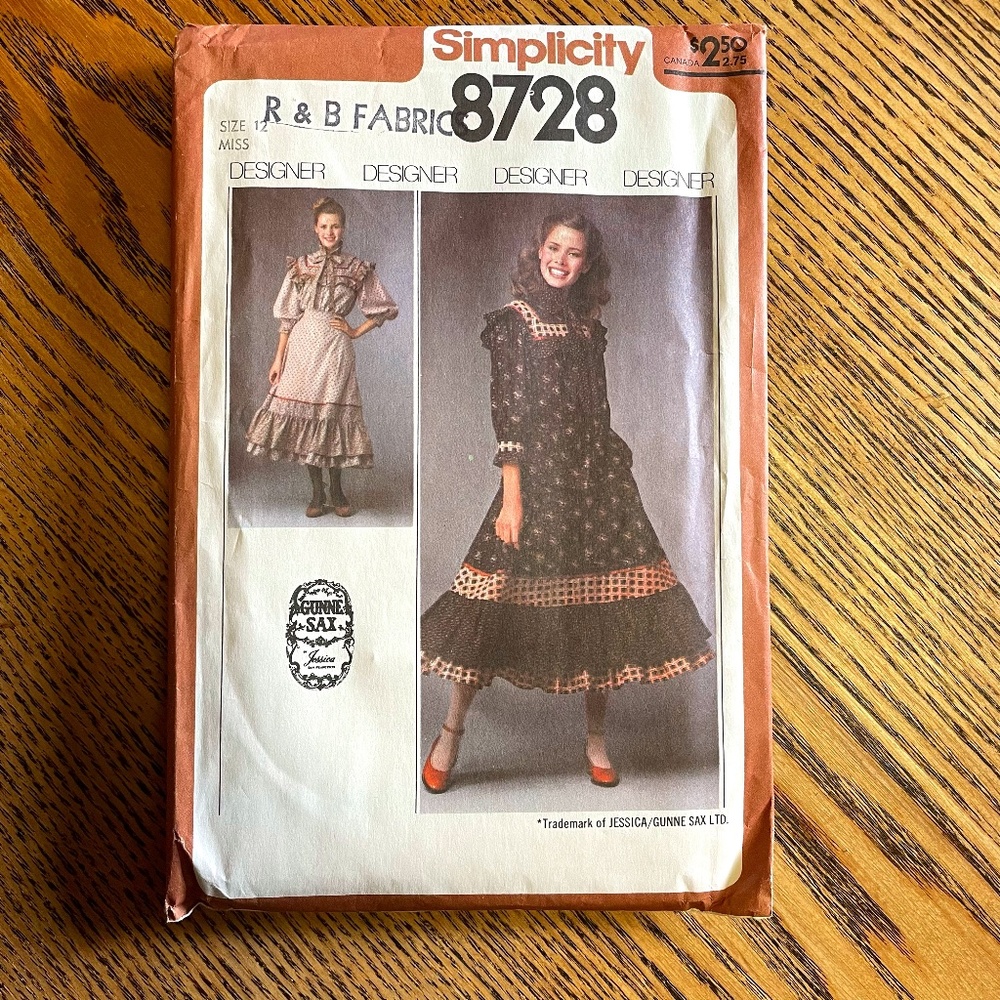 Simplicity 8728 Gunne Sax Dress Size 12 Miss - Factory Folded
